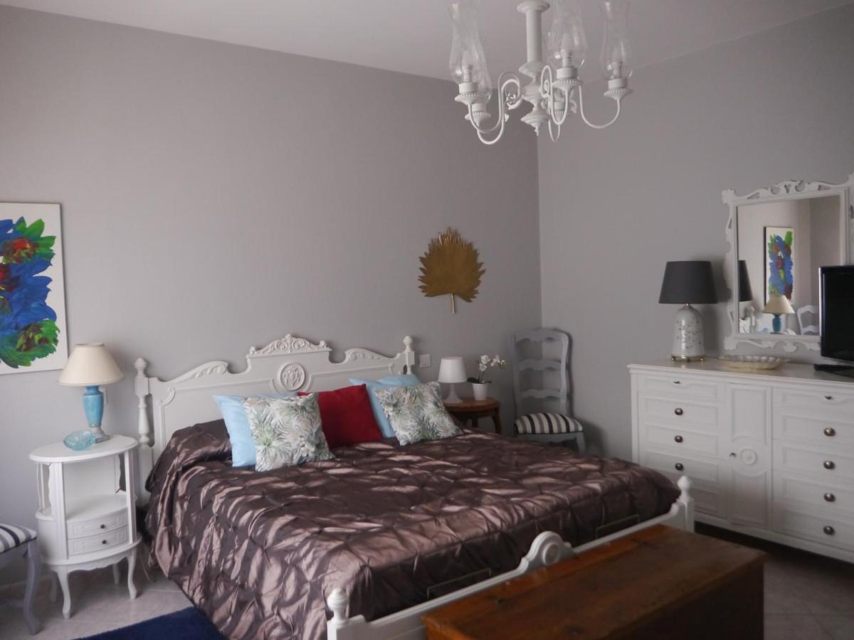 Domus Tilla Piombino Ngoại thất bức ảnh
